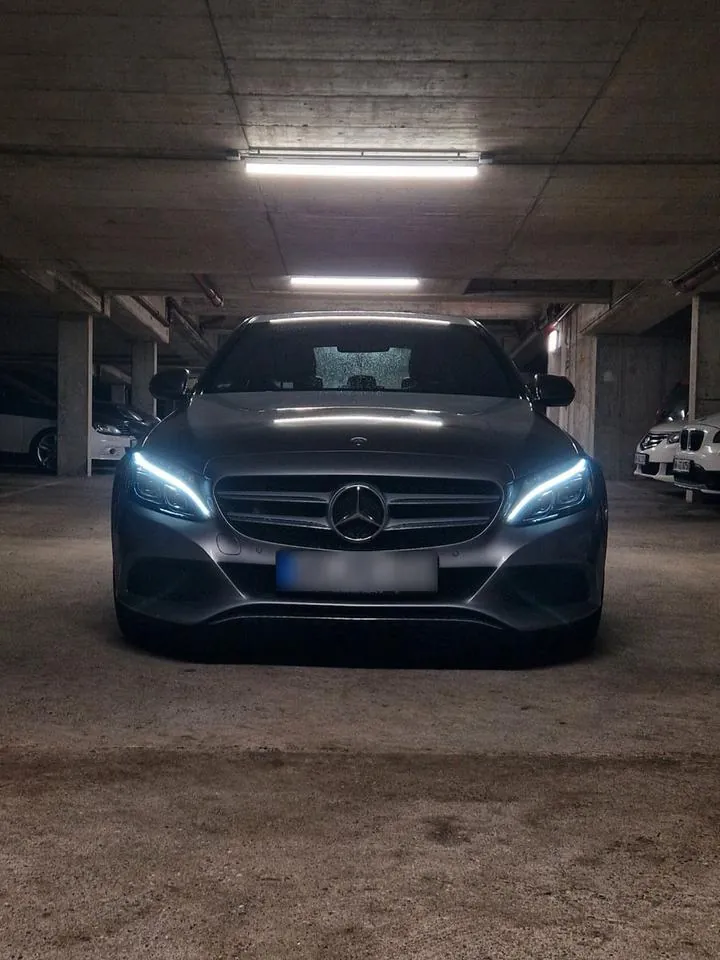 Mercedes-Benz C 180