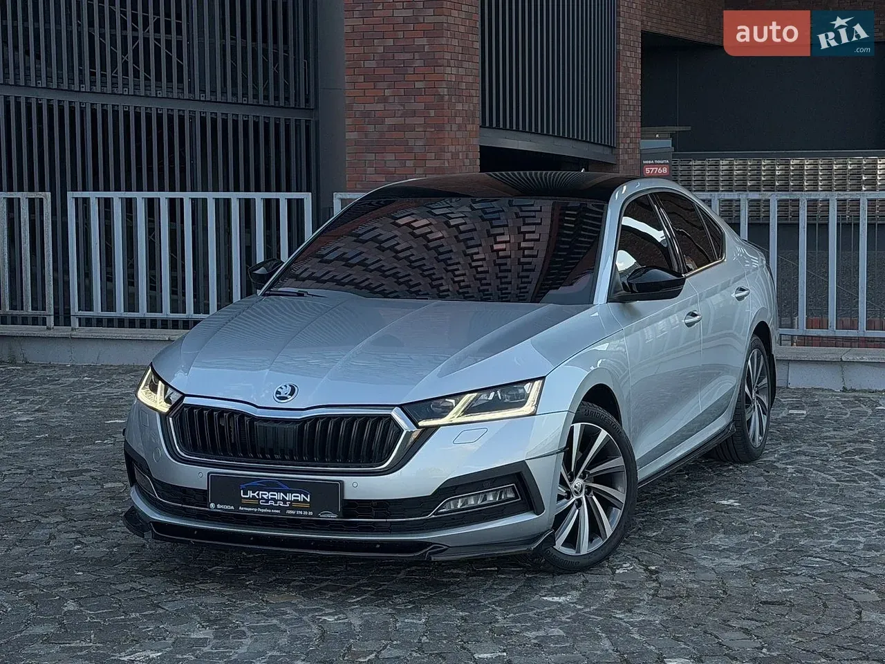 Skoda Octavia 2024 photo 2