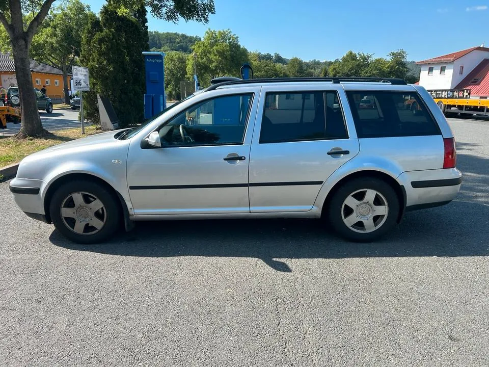 Volkswagen Golf Variant