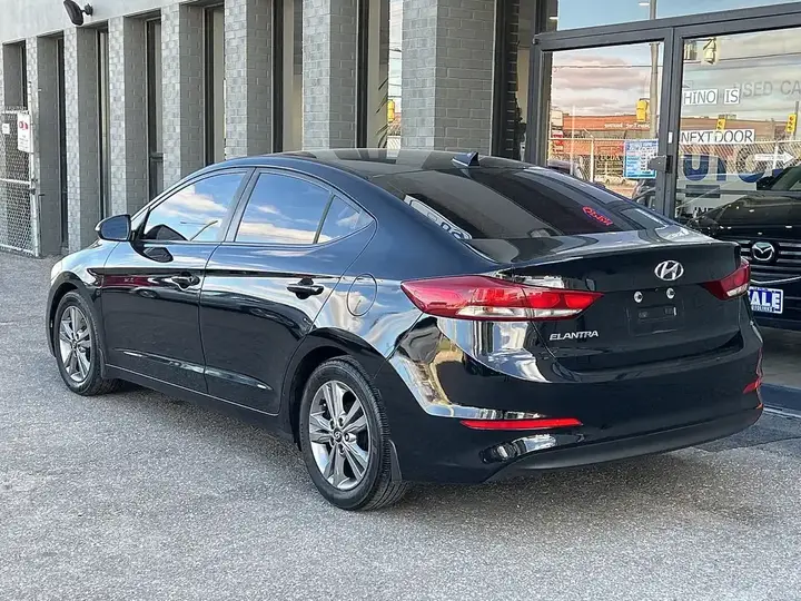 Hyundai Elantra 2017 photo 4
