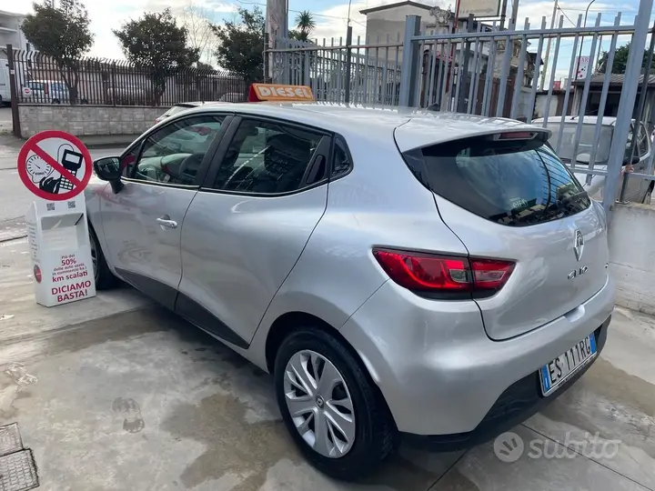 Renault Clio 2013 photo 5