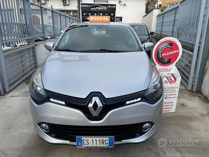 Renault Clio 2013 photo 4