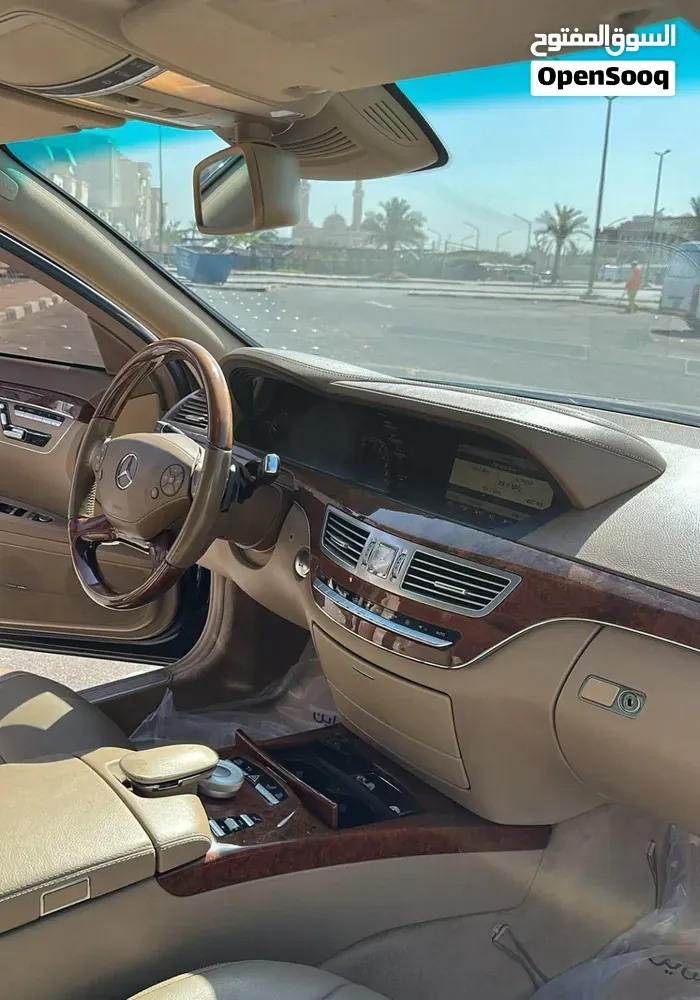 Mercedes-Benz S-Class 2012 photo 4