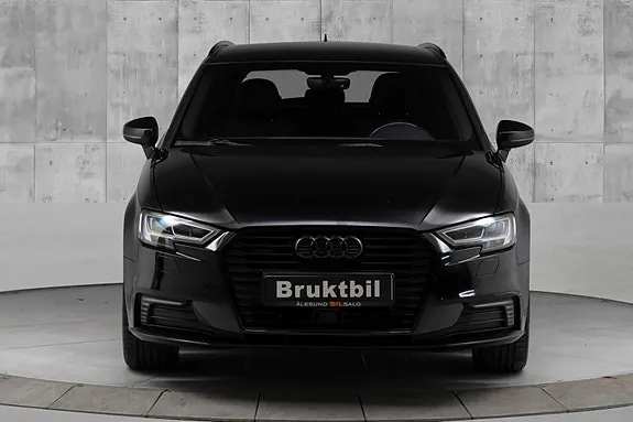 Audi A3 2018 photo 3