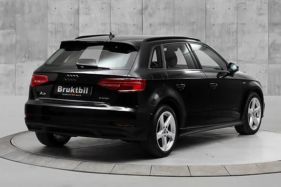 Audi A3 2018 photo 5