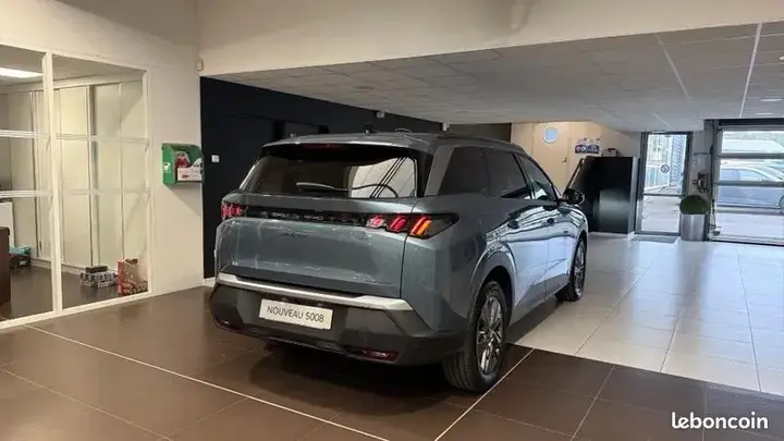 Peugeot 5008 2026 photo 5