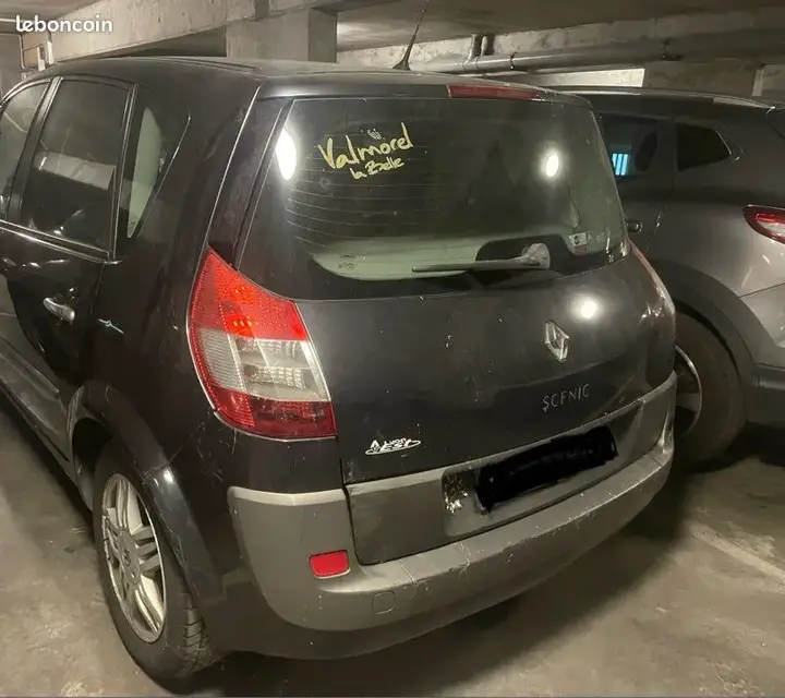 Renault Scenic 2005 photo 2