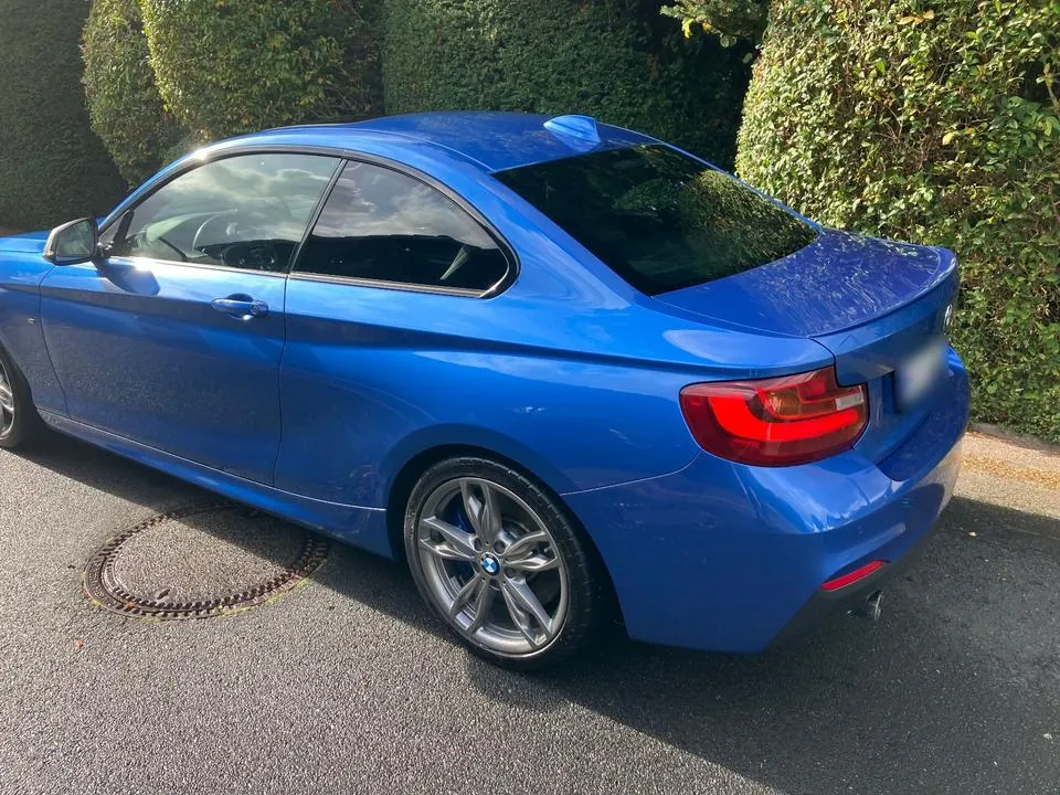 BMW M240I