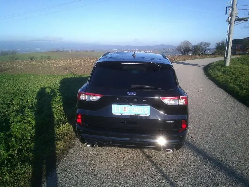 Ford Kuga 2023 photo 3