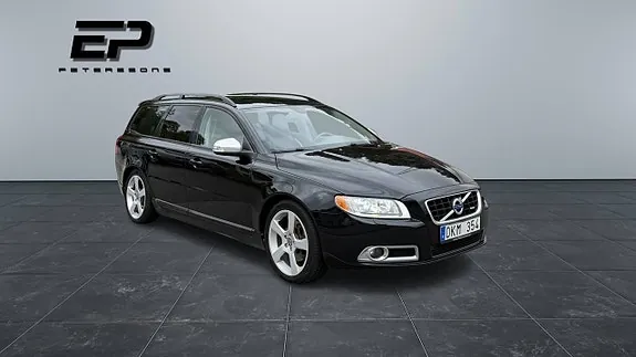 Volvo V70 2011 photo 2