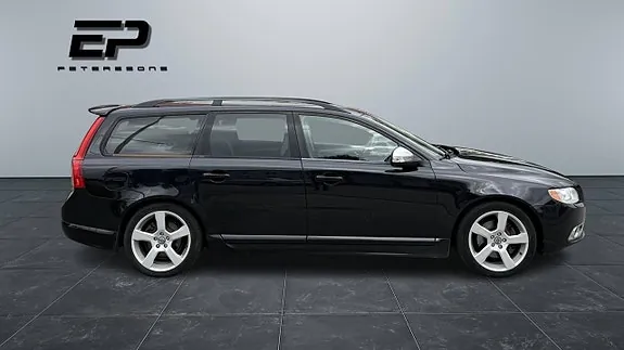 Volvo V70 2011 photo 3