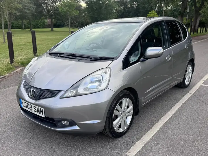 Honda Jazz 2009 photo 3