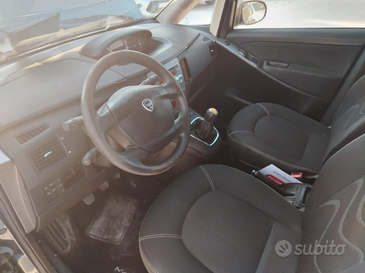 Lancia Musa 2011 photo 3