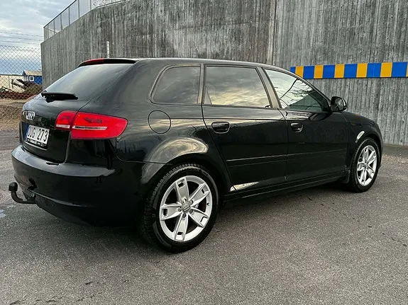 Audi A3 2009 photo 4
