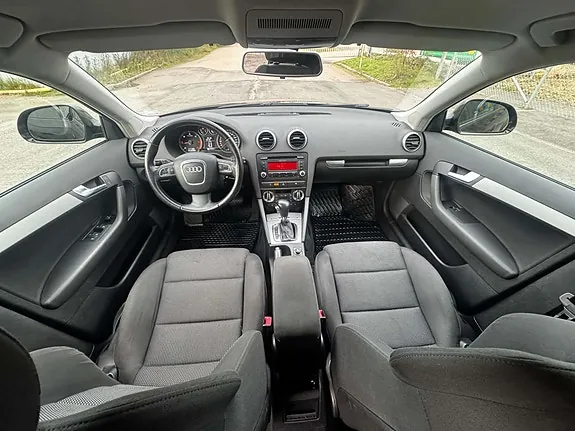Audi A3 2009 photo 5