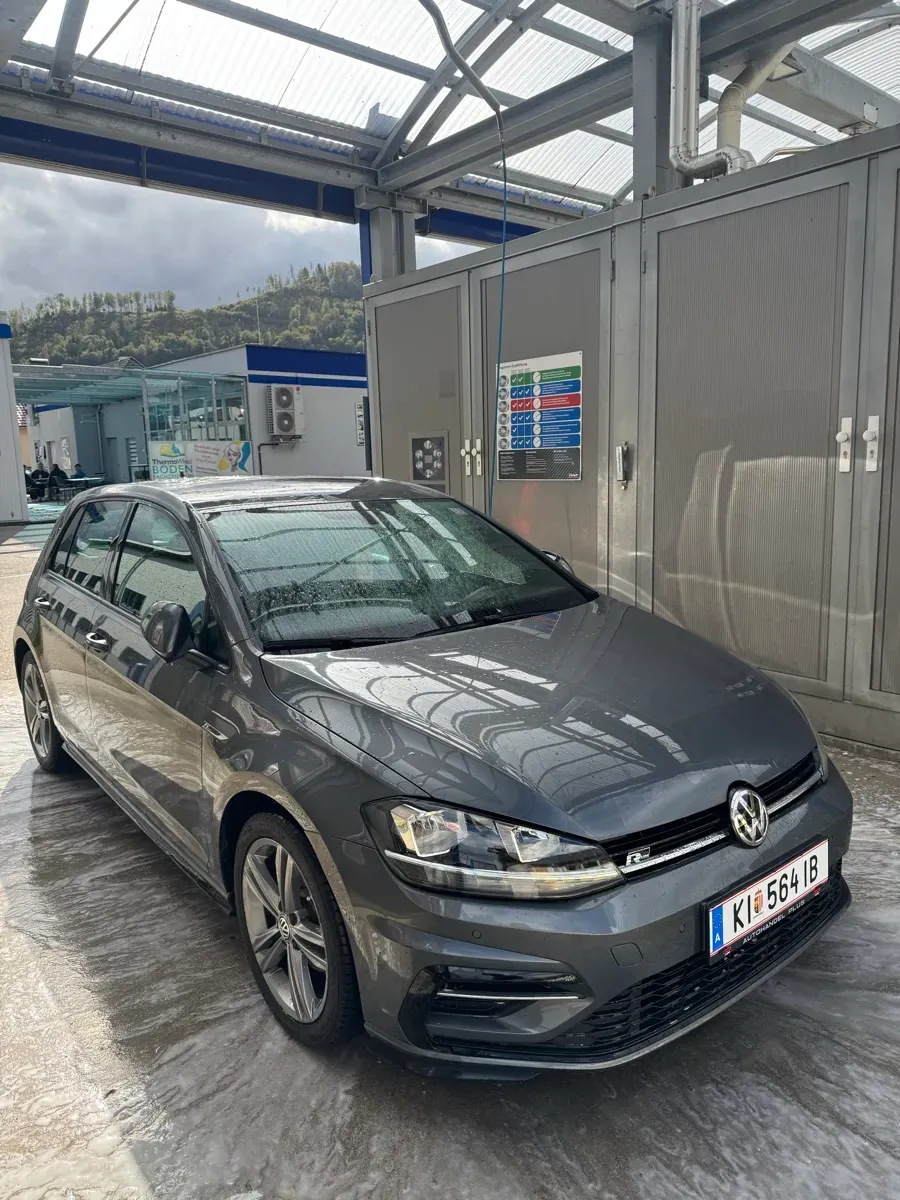 Volkswagen Golf 2019 photo 2