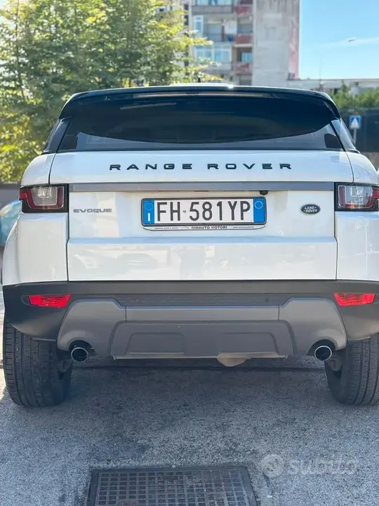 Land Rover Range Rover Evoque 2017 photo 2