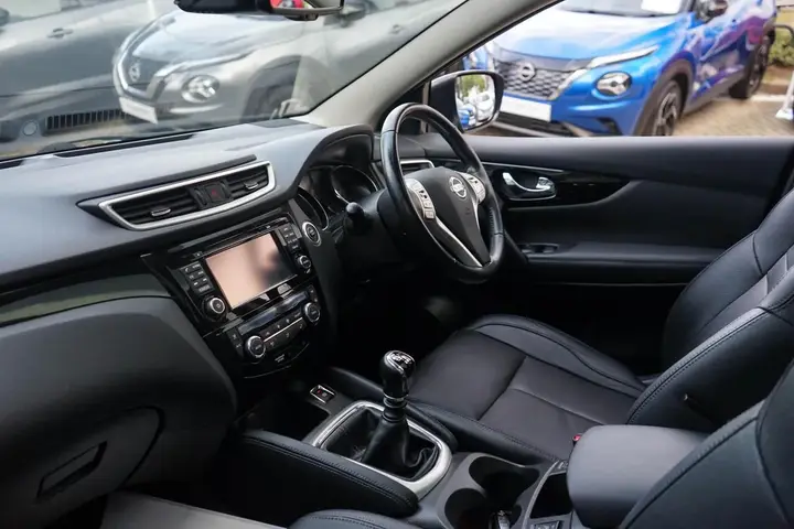 Nissan Qashqai 2017 photo 2