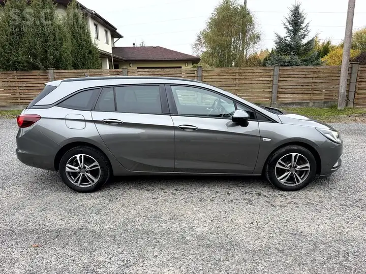 Opel Astra 2016 photo 4