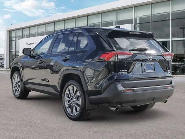 Toyota Rav4 2025 photo 3