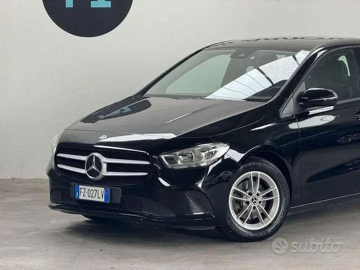 Mercedes-Benz C-Class 2019 photo 5