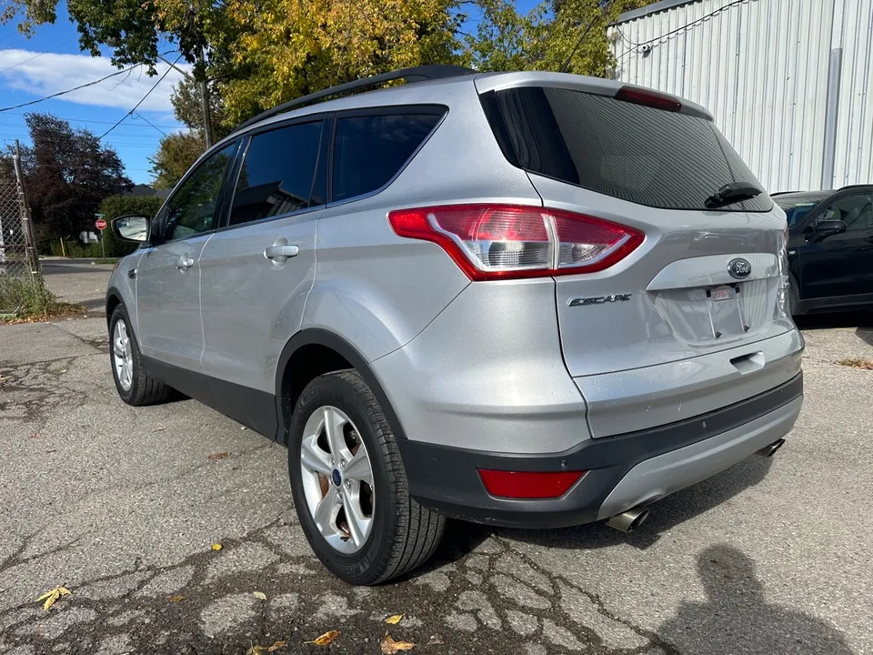 Ford Escape 2015 photo 3