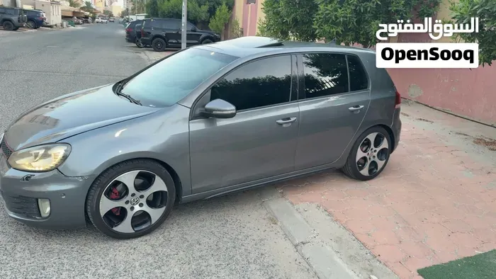 Volkswagen Golf Gti 2012 photo 2