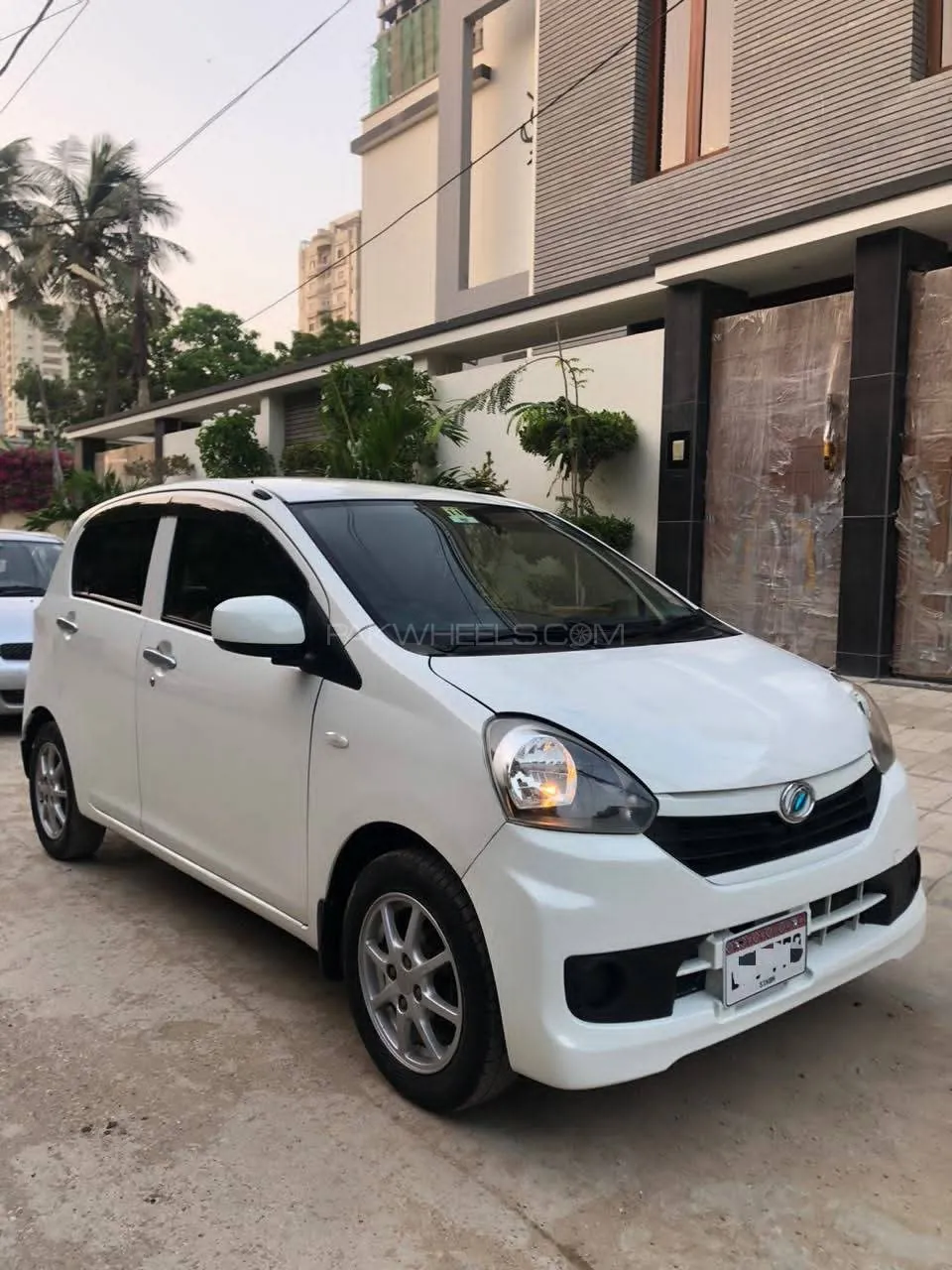 Daihatsu Mira