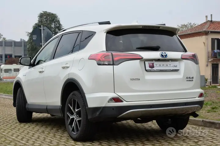 Toyota Rav4 2016 photo 4
