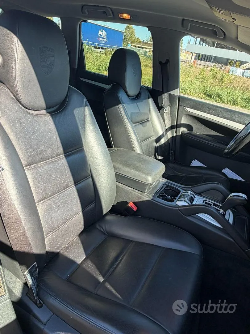 Porsche Cayenne 2026 photo 4