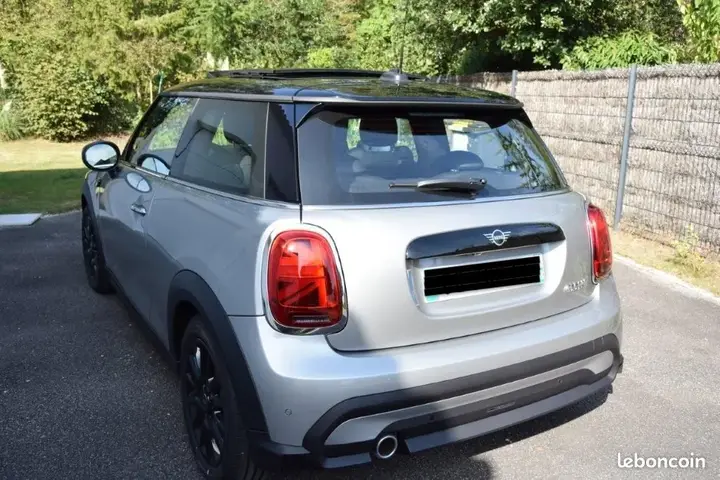 Mini Mini Cooper 2023 photo 2