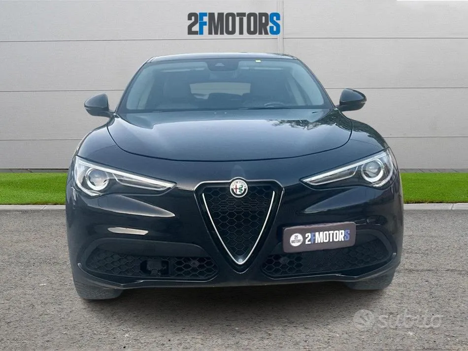 Alfa Romeo Stelvio 2022 photo 2