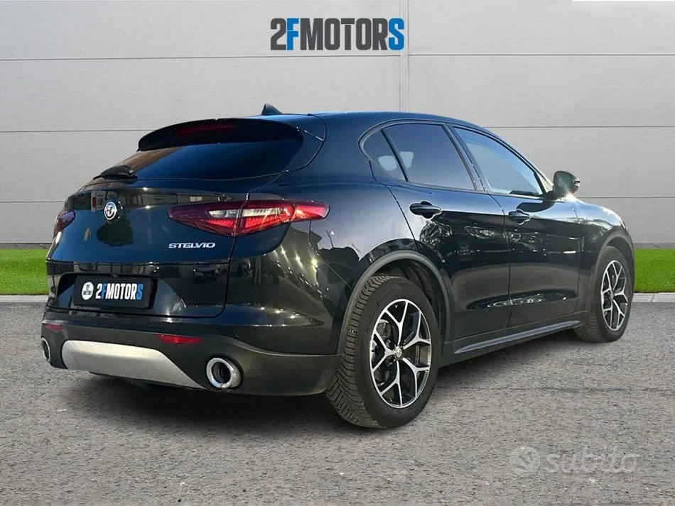 Alfa Romeo Stelvio 2022 photo 5