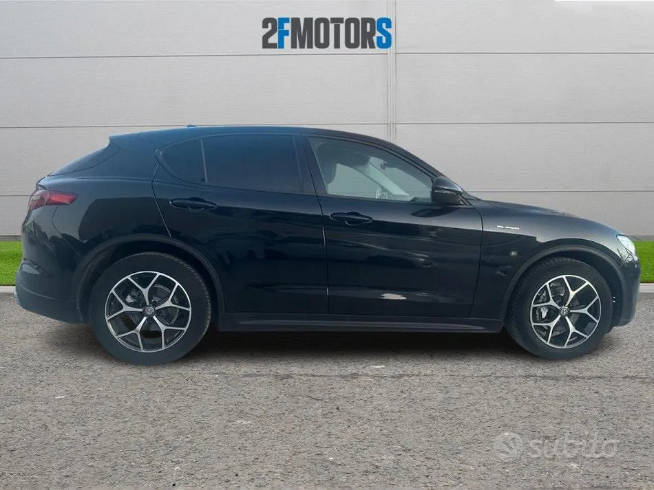 Alfa Romeo Stelvio 2022 photo 3