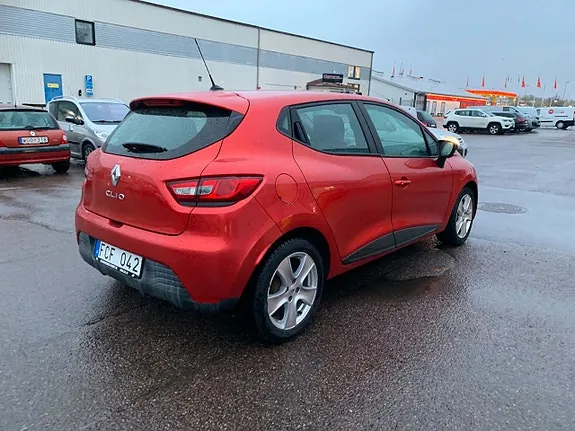 Renault Clio 2013 photo 3