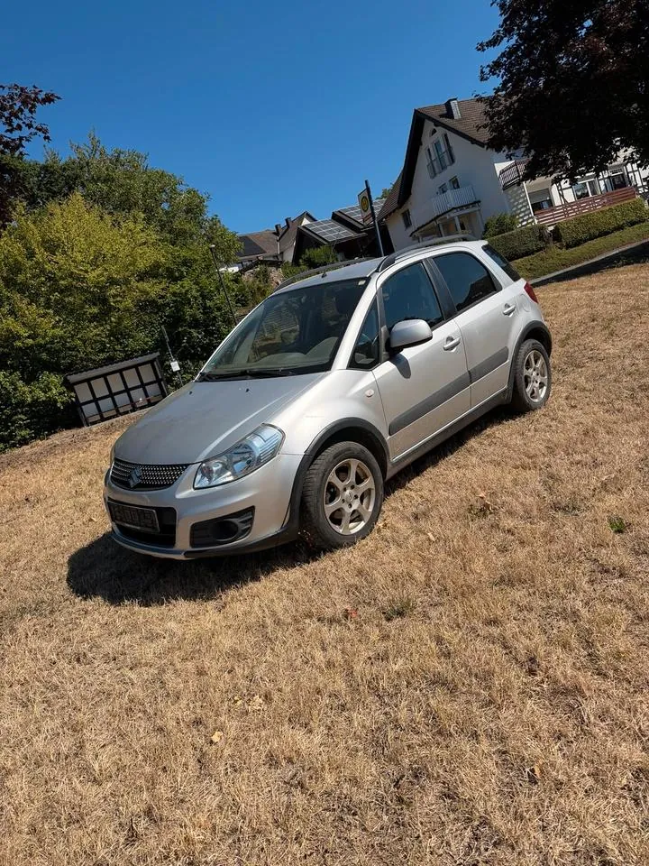 Suzuki Sx4