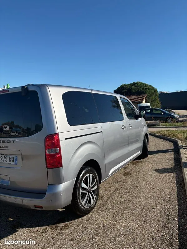 Peugeot Expert Combi 2025 photo 3