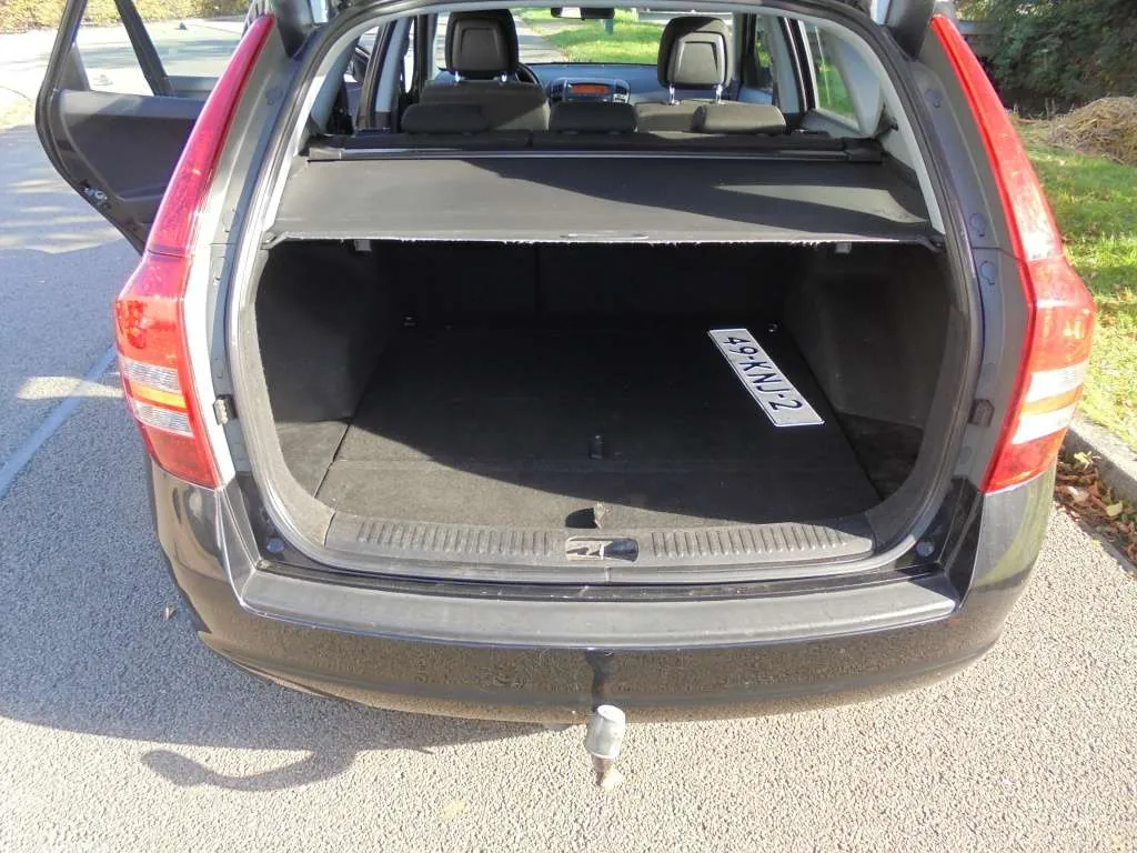 Kia Ceed 2010 photo 4