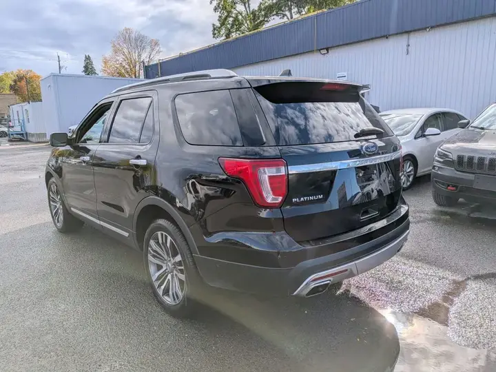 Ford Explorer 2017 photo 4