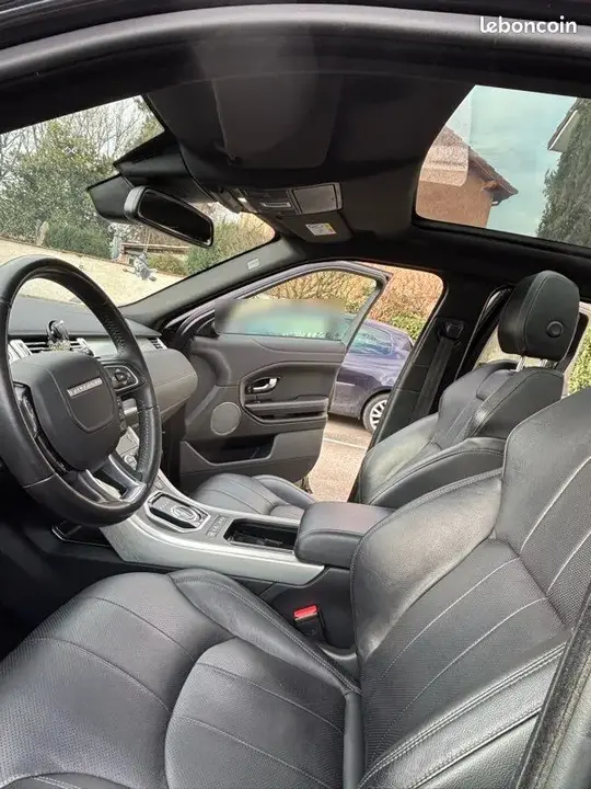Land Rover Range Rover Evoque 2018 photo 3