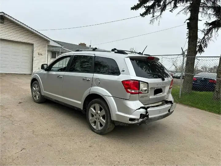 Dodge Journey 2012 photo 4