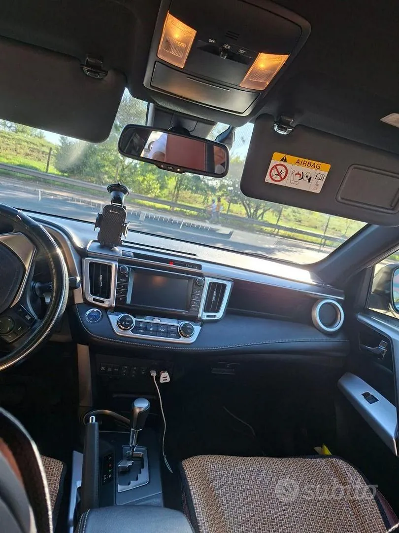 Toyota Rav4 2019 photo 3