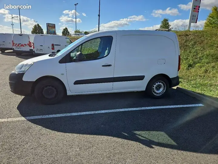 Citroen Berlingo 2016 photo 2
