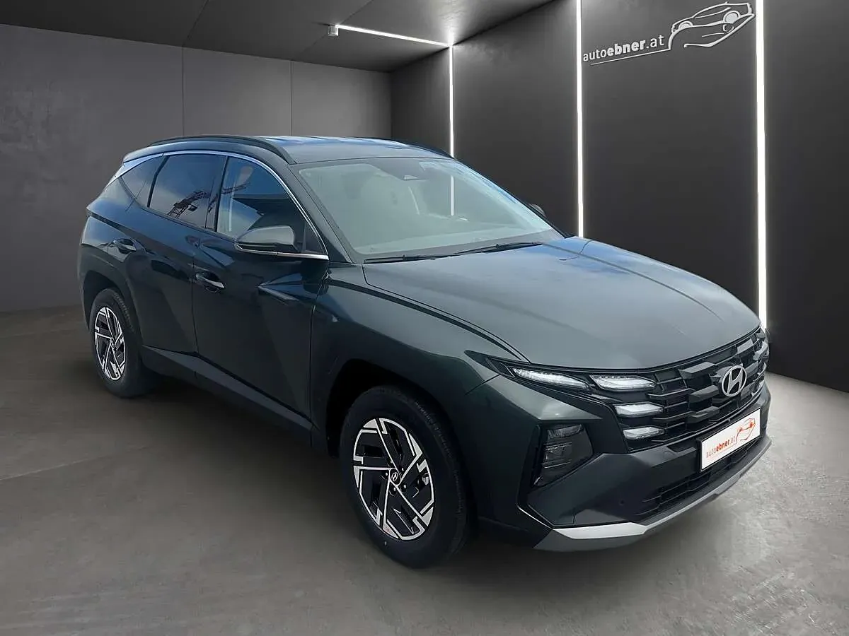 Hyundai Tucson photo 3