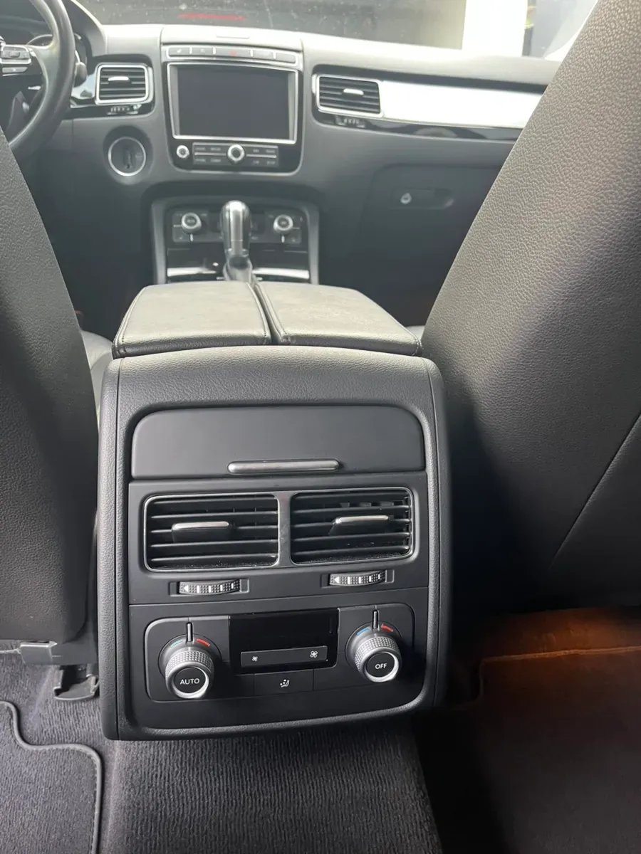 Volkswagen Touareg 2016 photo 3