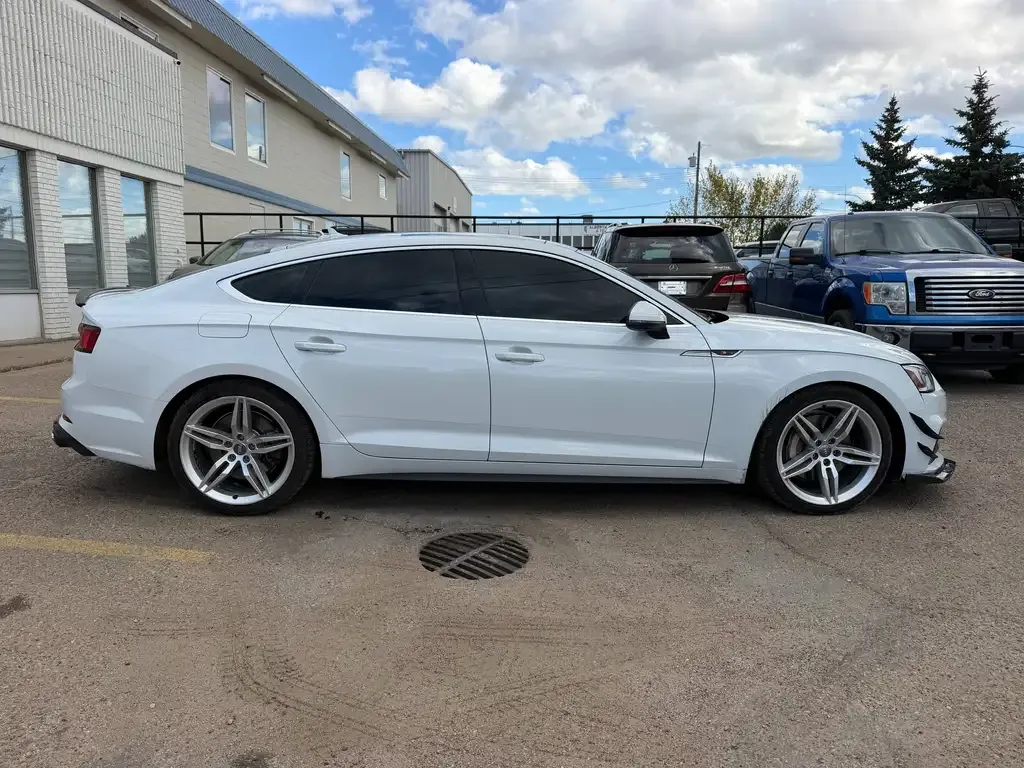 Audi A5 2018 photo 4