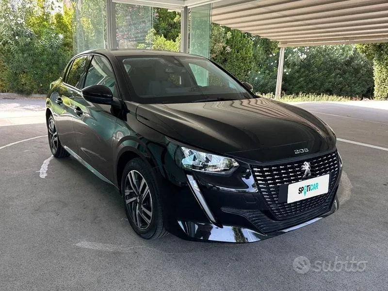 Peugeot 208 2023 photo 5
