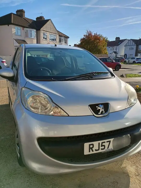 Peugeot 107 2007 photo 2