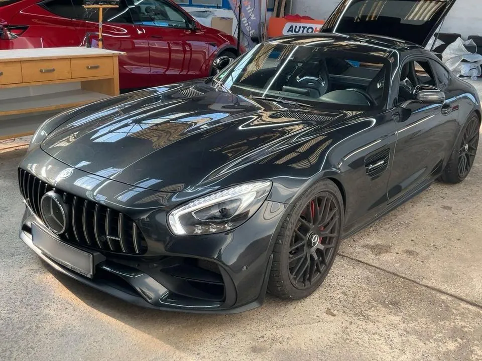 Mercedes-Benz Amg Gt
