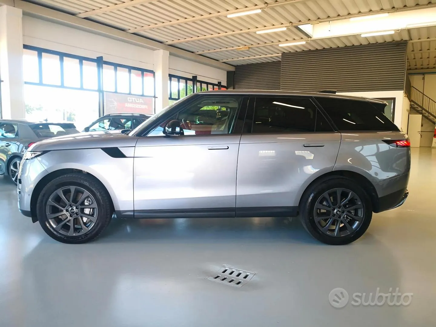 Land Rover Range Rover Sport 2024 photo 5